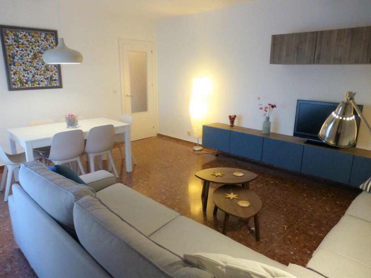 אסטפונה Apartamento Centrico Y Luminoso מראה חיצוני תמונה